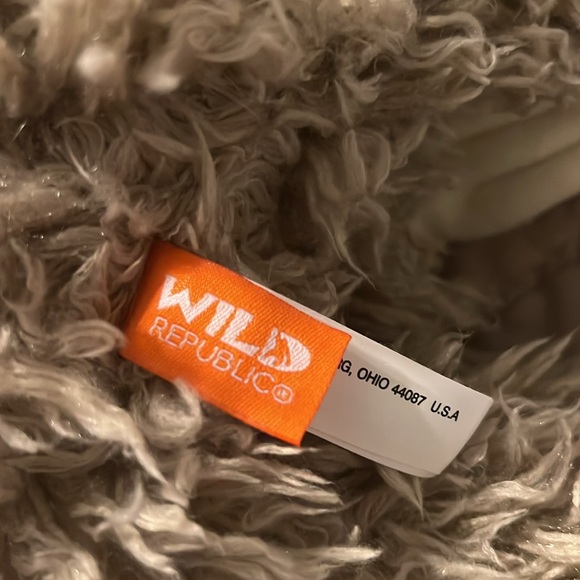 Wild Republic 18" Plush Sloth Beige - Picture 6 of 6